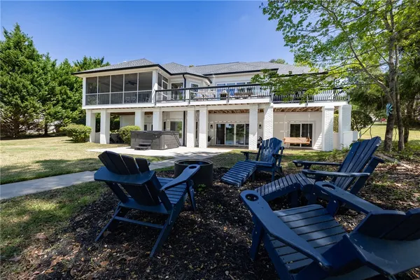 $2,750,000 | 166 South Oak Pointe Drive, Seneca, SC 29672