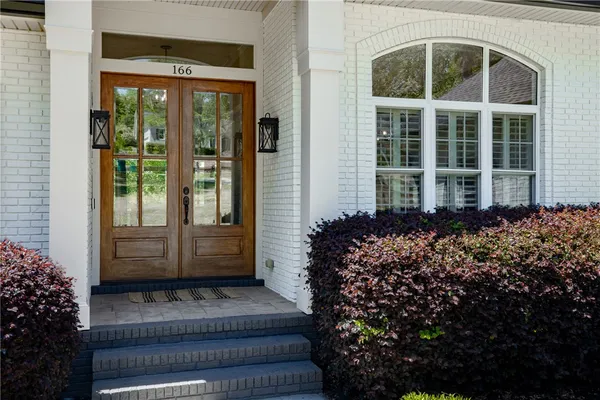 $2,750,000 | 166 South Oak Pointe Drive, Seneca, SC 29672