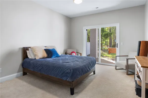 $2,750,000 | 166 South Oak Pointe Drive, Seneca, SC 29672