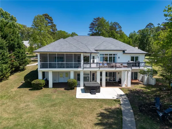$2,750,000 | 166 South Oak Pointe Drive, Seneca, SC 29672