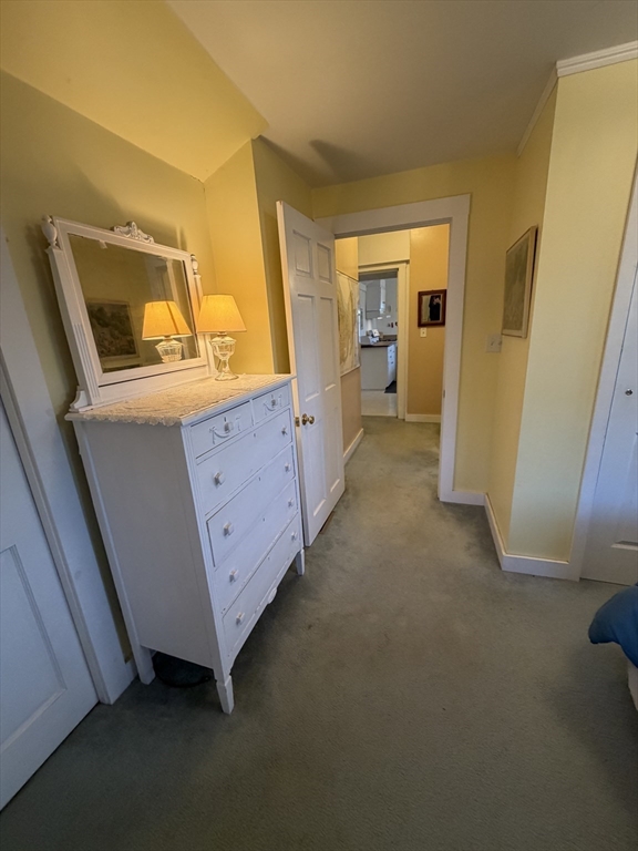 630 Washington Street, Unit 1 Gloucester, MA 01930 - Photo 21 of 28 a view of a hallway to a house