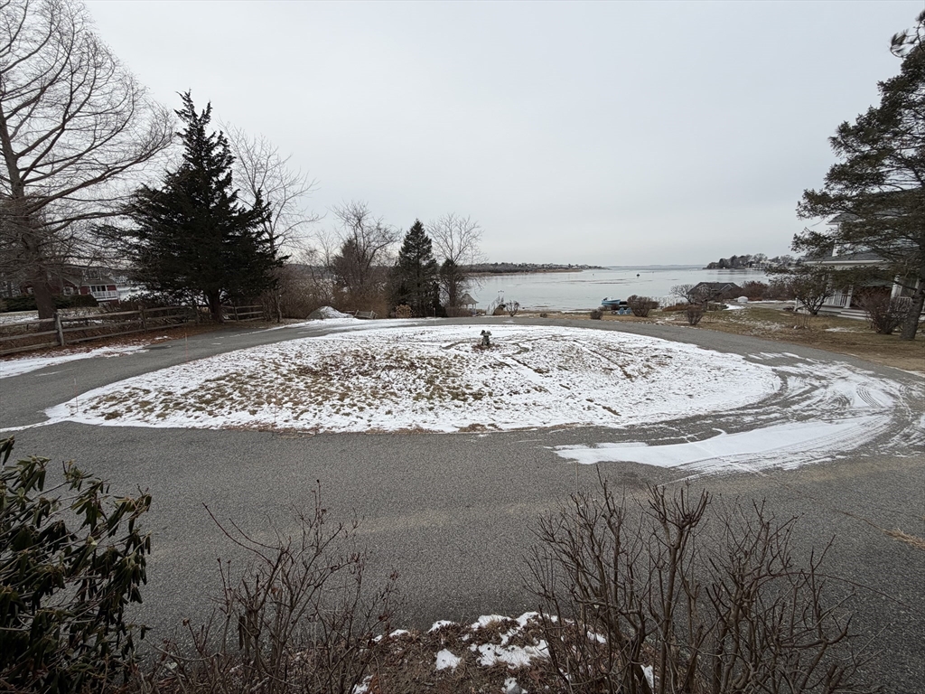 630 Washington Street, Unit 1 Gloucester, MA 01930 - Photo 26 of 28 a view of a ocean view