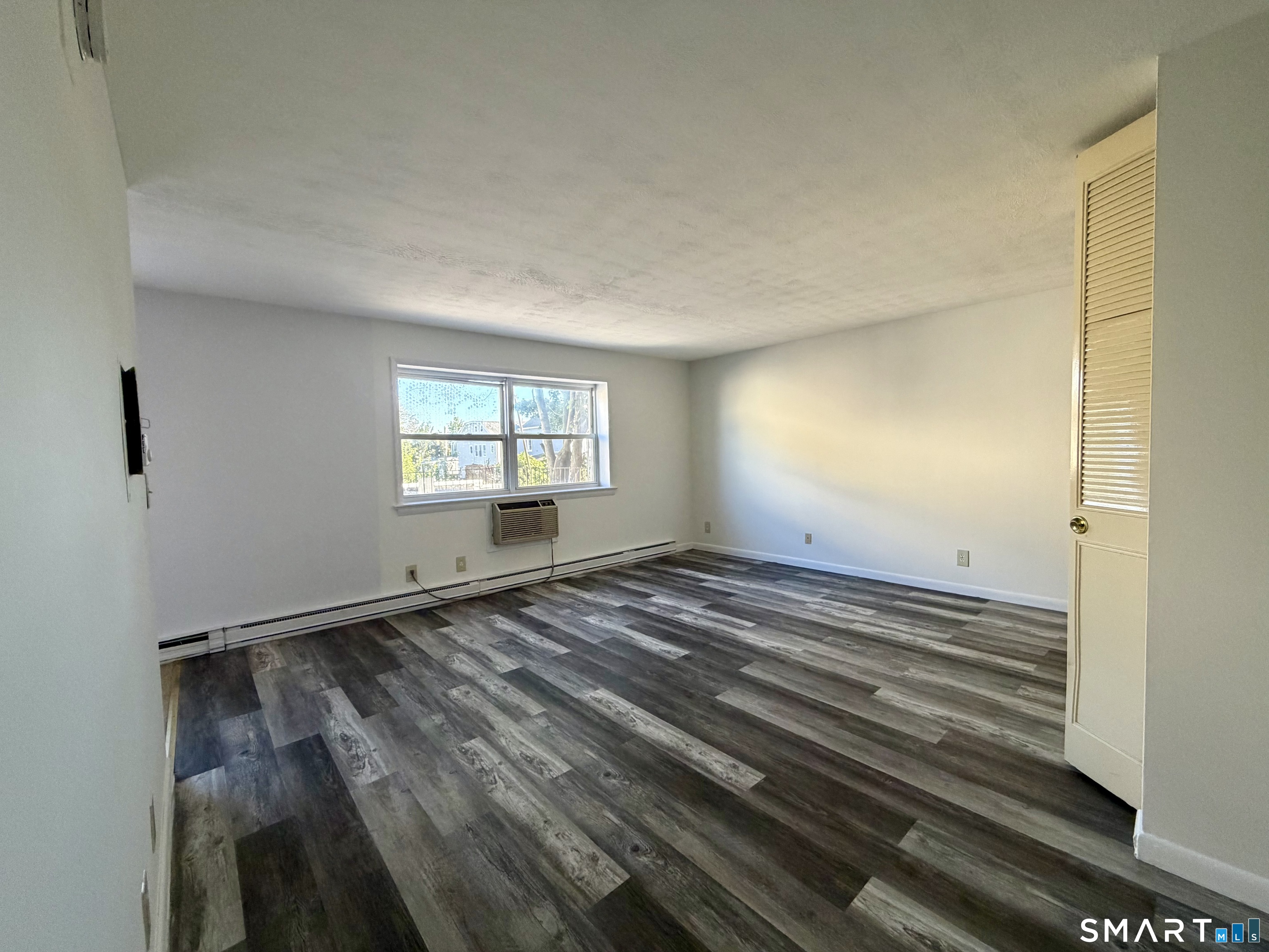 35 Beers Street, Unit 103 Bridgeport, CT 06606 - Photo 4 of 5 Gallery Image 4