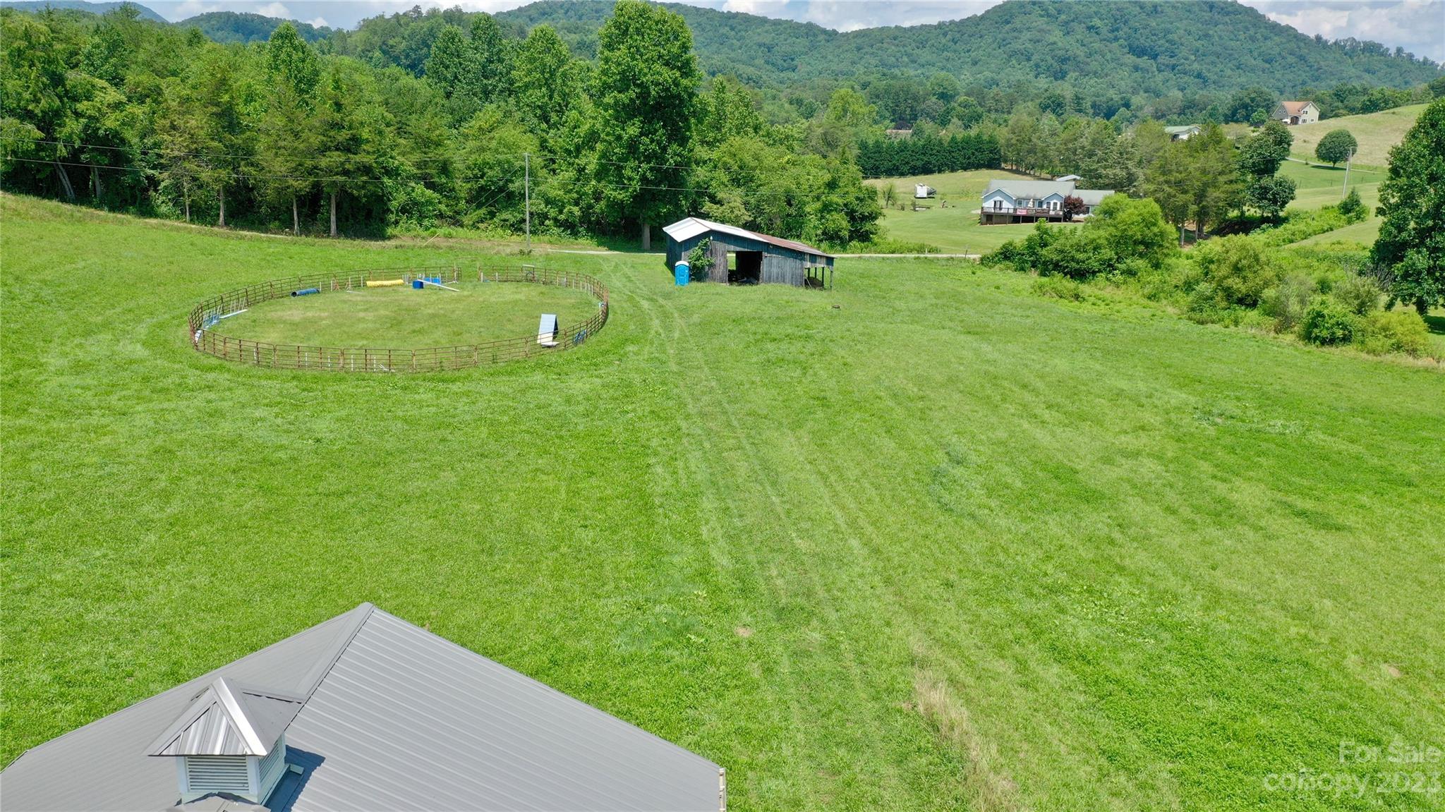 10 Bob Hall Road Whittier, NC 28789 - Photo 13 of 46 Gallery Image 13