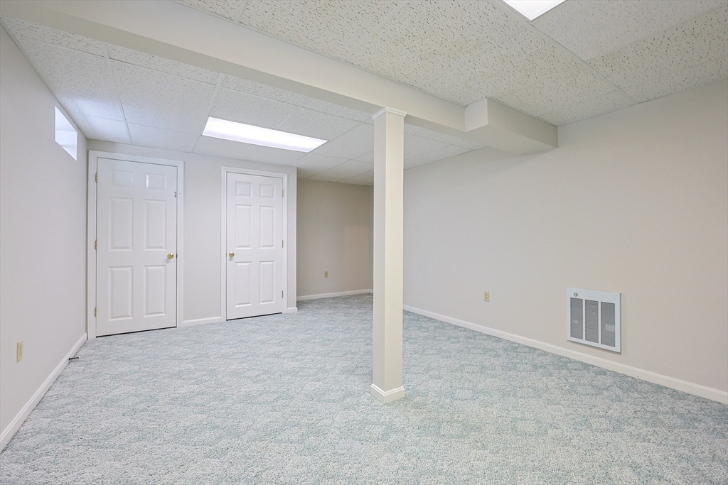 18 Bubbling Brook Road Franklin, MA 02038 - Photo 40 of 42 Gallery Image 40