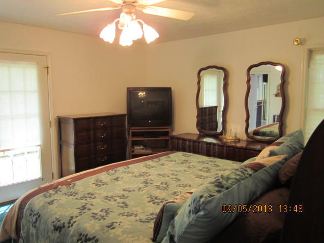 237 Brooks Road Maynardville, TN 37807 - Photo 13 of 40 237 Brooks Rd 016
