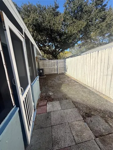 $1,800 | 950 Beltrees Street, Dunedin, FL 34698