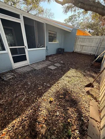 $1,700 | 950 Beltrees Street, Unit B, Dunedin, FL 34698