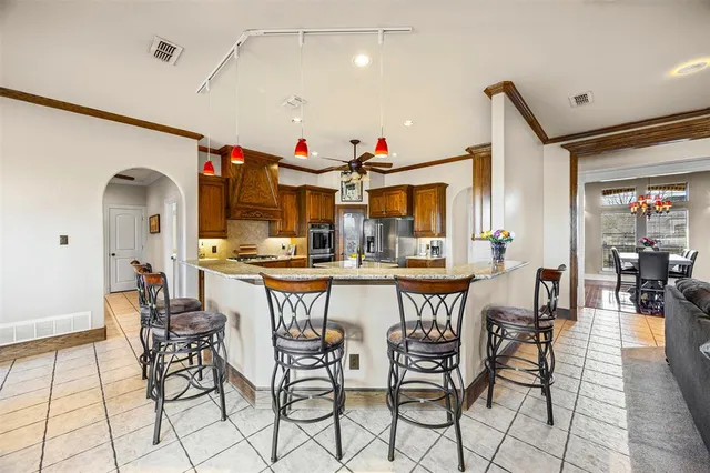 $692,900 | 1920 Willow Bend Drive, Red Oak, TX 75154