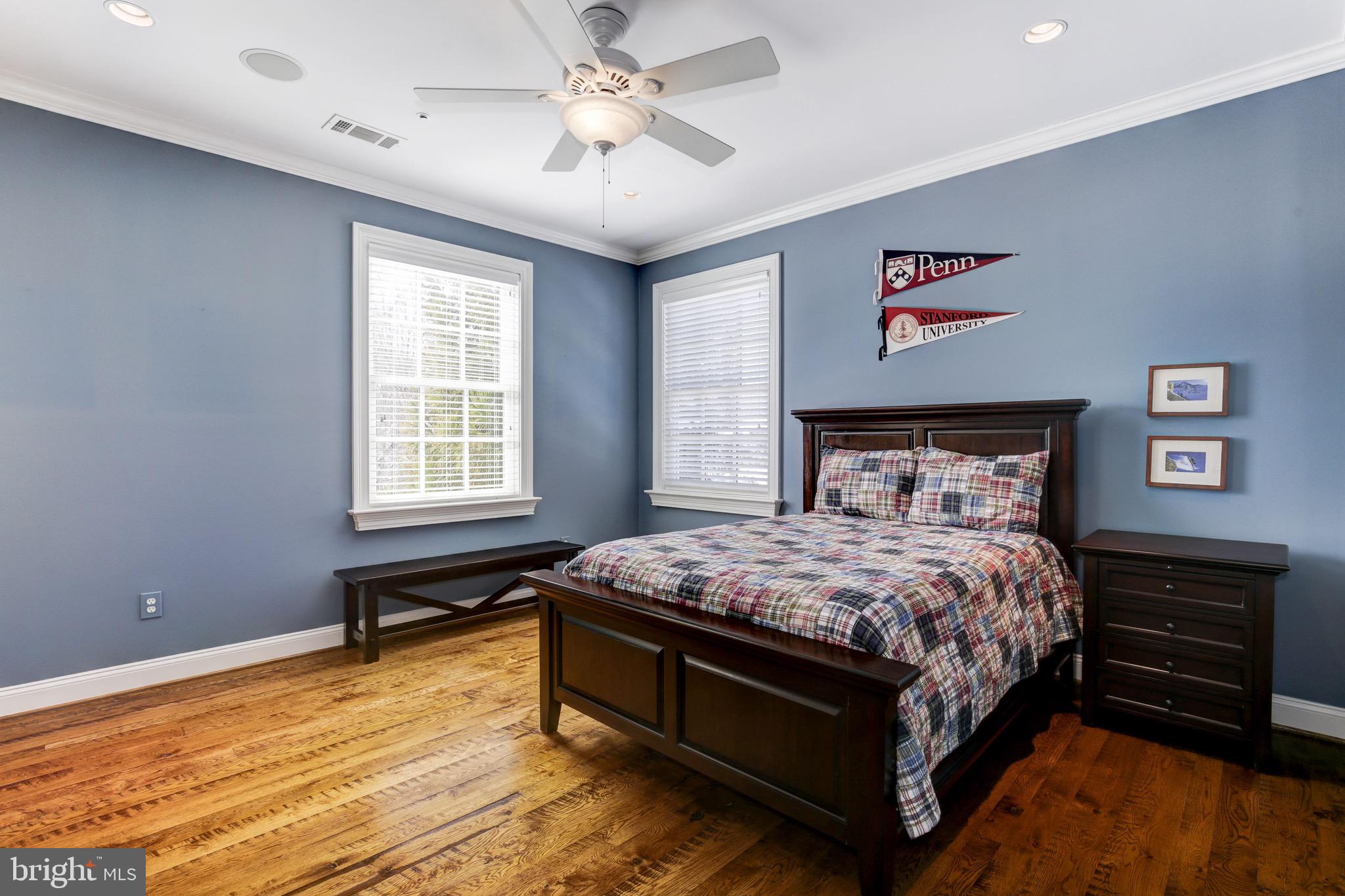 9809 Newhall Road Potomac, MD 20854 - Photo 23 of 37 a bedroom with a bed and a window