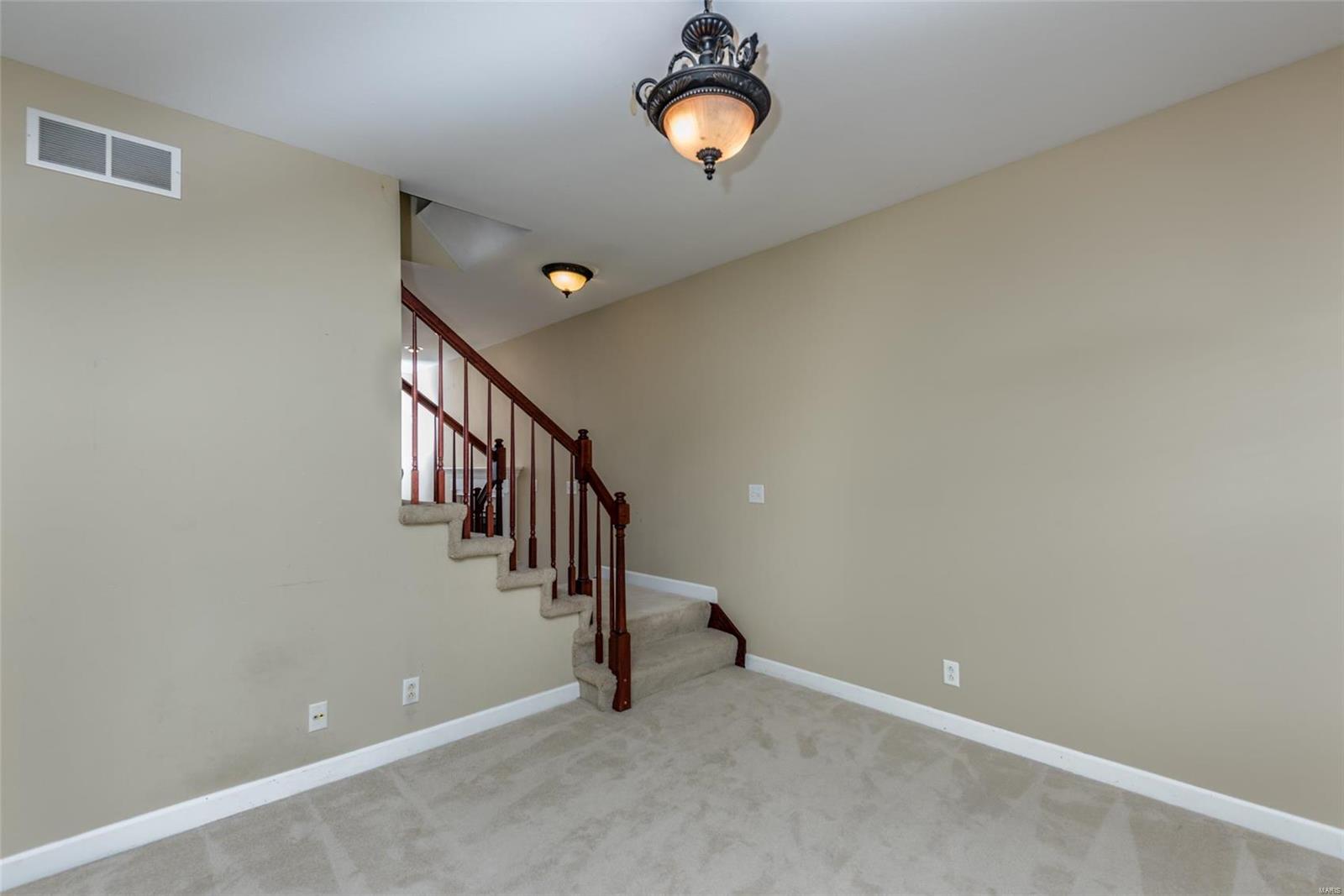1113 Red Hawk Ridge Lane O'Fallon, IL 62269 - Photo 11 of 73 Gallery Image 11