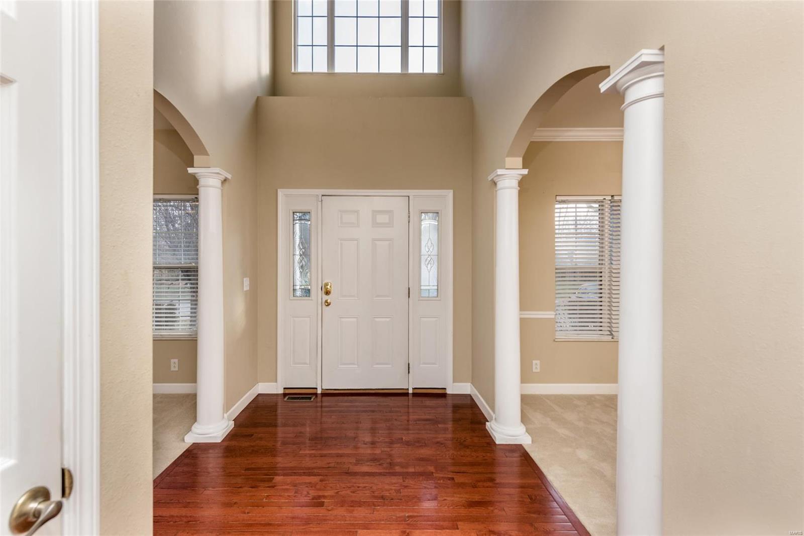 1113 Red Hawk Ridge Lane O'Fallon, IL 62269 - Photo 3 of 73 Gallery Image 3
