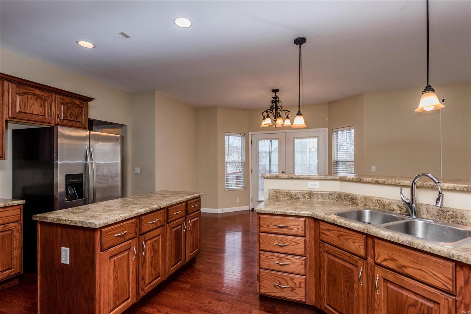 1113 Red Hawk Ridge Lane O'Fallon, IL 62269 - Photo 30 of 73 Gallery Image 30