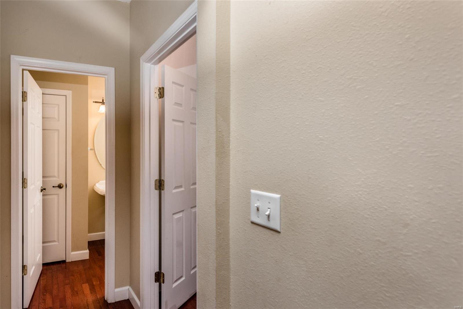 1113 Red Hawk Ridge Lane O'Fallon, IL 62269 - Photo 31 of 73 Gallery Image 31