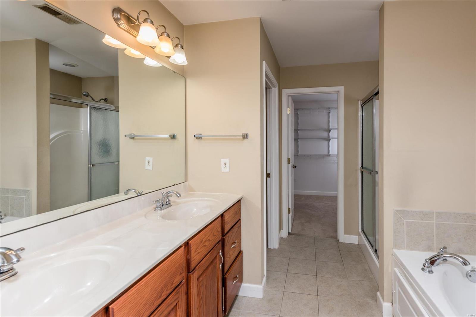 1113 Red Hawk Ridge Lane O'Fallon, IL 62269 - Photo 62 of 73 Gallery Image 62