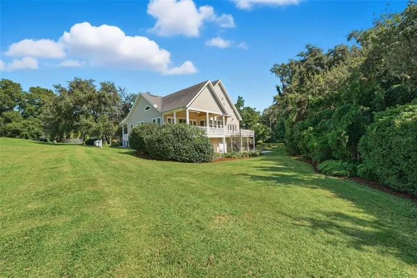 $1,395,000 | 580 West 10th Avenue, Mount Dora, FL 32757