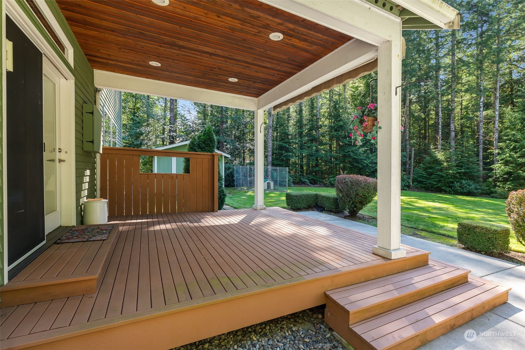 11227 Upper Preston Road Southeast Issaquah, WA 98027 - Photo 19 of 27