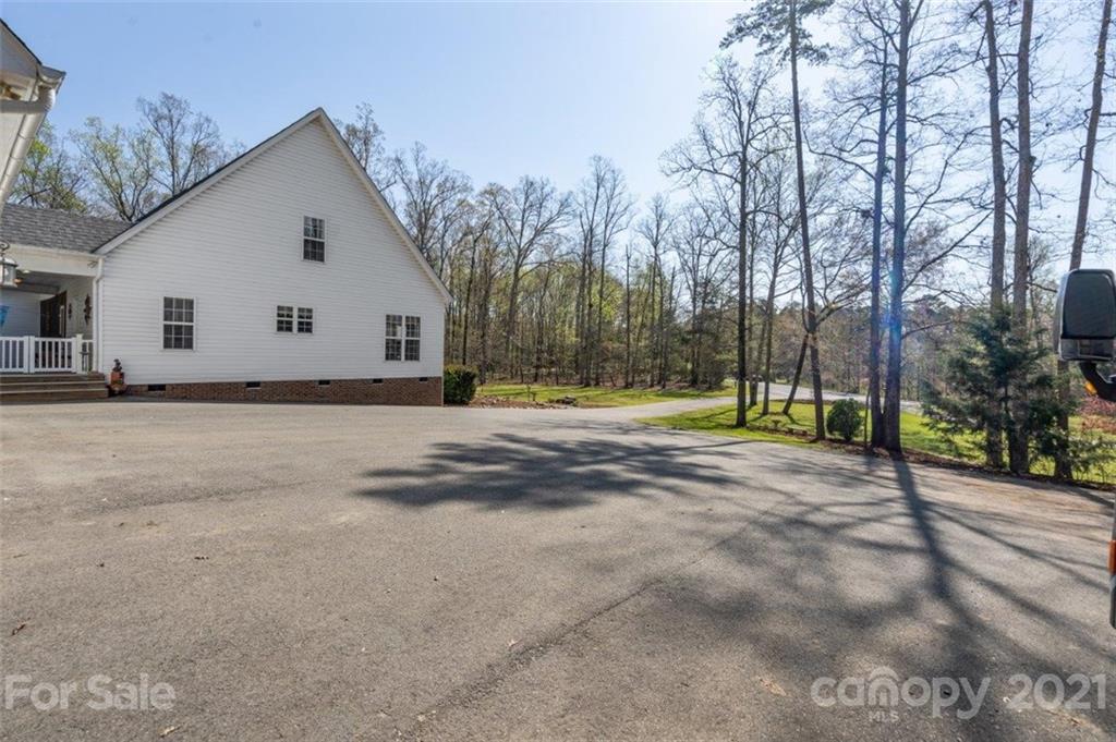 3701 Spring Drive Midland, NC 28107 - Photo 38 of 46 Gallery Image 38