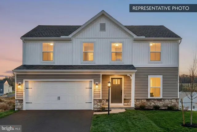 $393,990 | Pin Oak 5br Plan At The Seasons, Dover, PA 17315