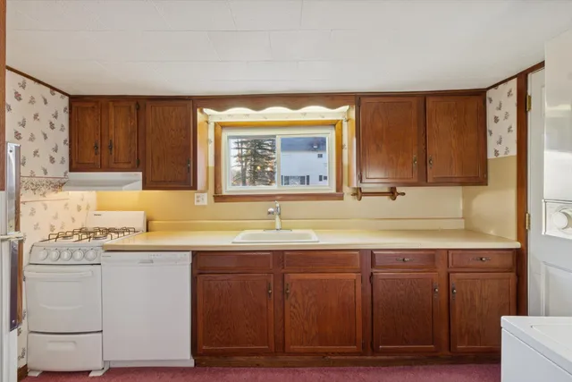 $174,900 | 817 North 4th Avenue, Big Rapids, MI 49307