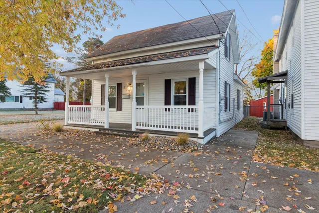 $174,900 | 817 North 4th Avenue, Big Rapids, MI 49307