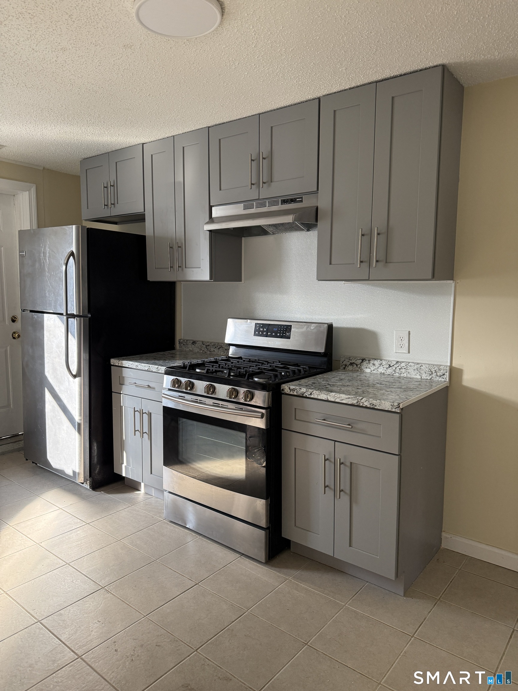 74 Branch Street Waterbury, CT 06704 - Photo 1 of 8