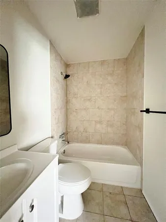 $1,695 | 114 South Manor Court, Sanger, TX 76266
