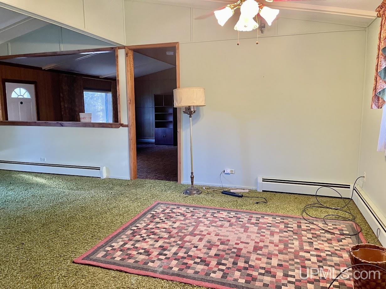8306 M.5 Road Gladstone, MI 49837 - Photo 6 of 24
