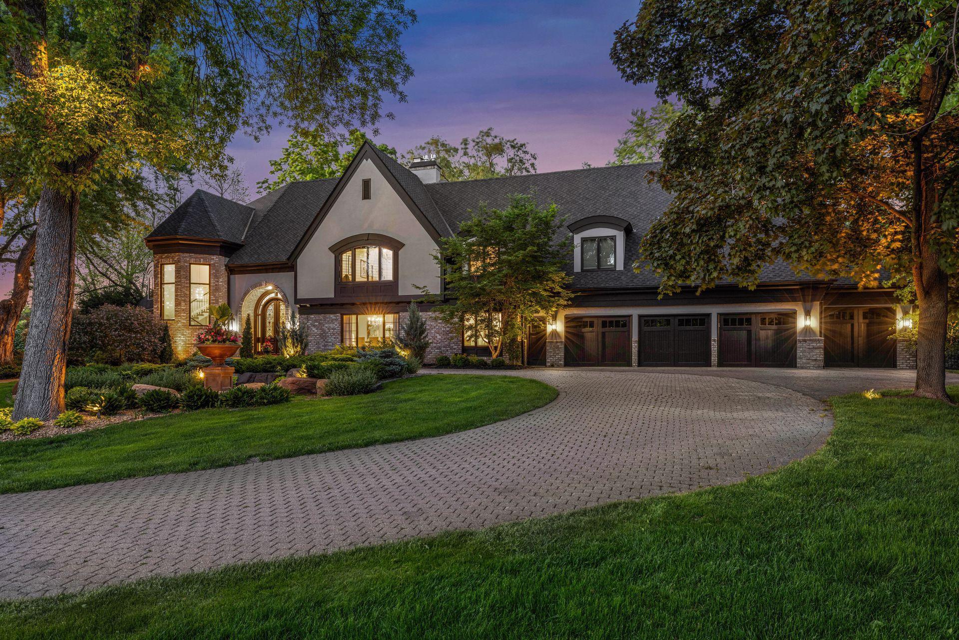 4801 Rolling Green Parkway Edina, MN 55436 - Photo 1 of 62