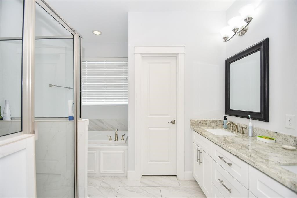 703 Link Road Houston, TX 77009 - Photo 18 of 32