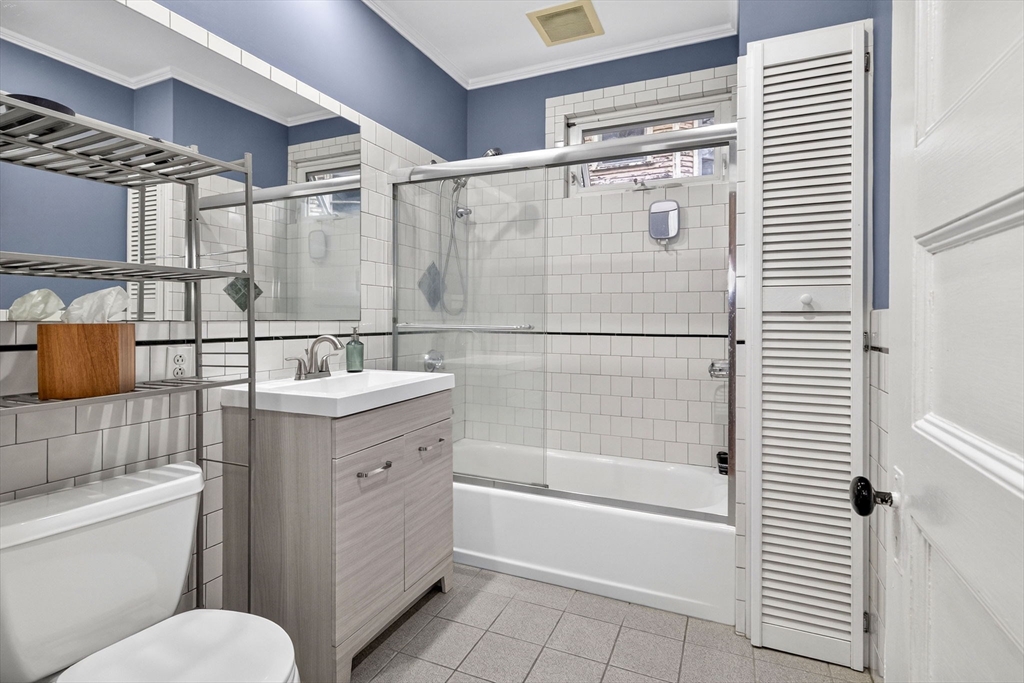 2 Moultrie Street, Unit 2 Boston, MA 02124 - Photo 19 of 33