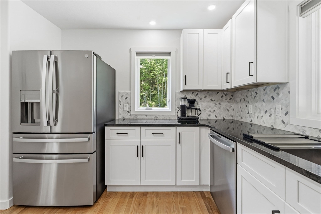 302 Main Road Westhampton, MA 01027 - Photo 12 of 42