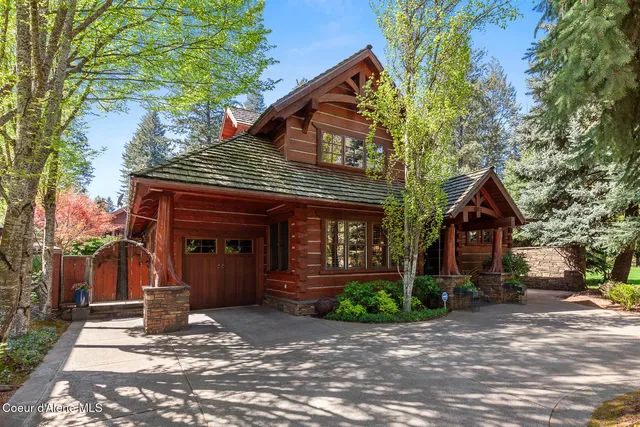 $6,985,000 | 10351 North Gibson Road, Hayden, ID 83835