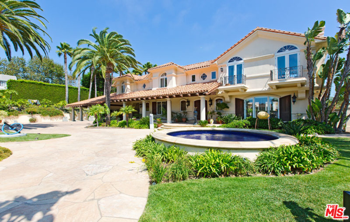 7160 Dume Drive Malibu, CA 90265 - Photo 2 of 24