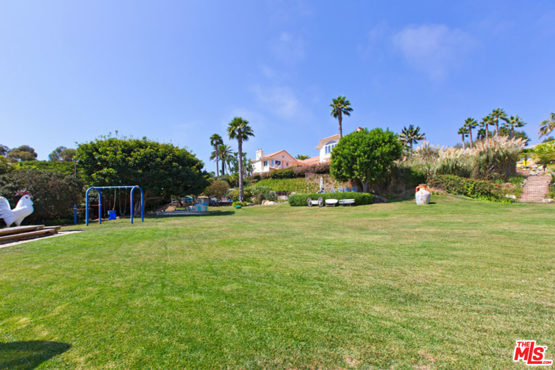 7160 Dume Drive Malibu, CA 90265 - Photo 24 of 24