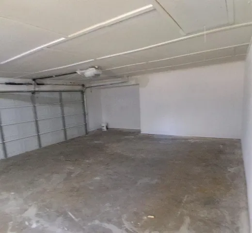 a view of a garage