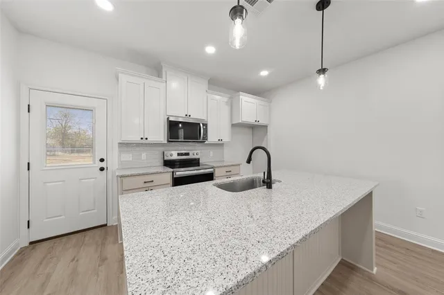 $250,000 | 1610 North 6th Street, Waco, TX 76707