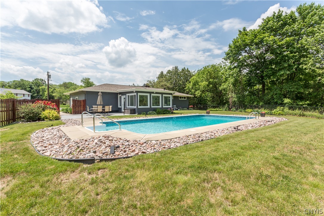 100 Windsor Drive DeWitt, NY 13214 - Photo 35 of 45