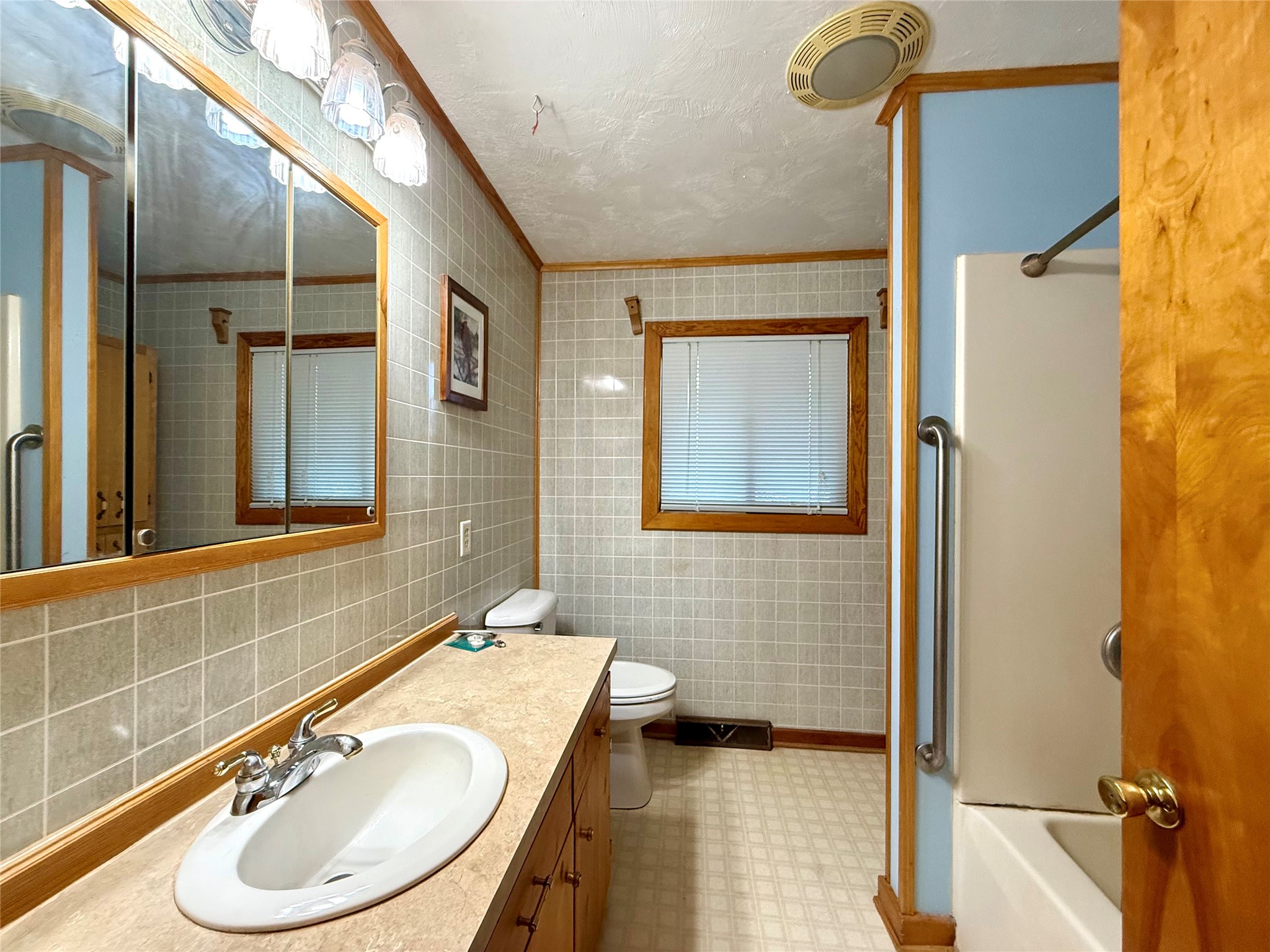 12158 West Twin Lake Road Hayward, WI 54843 - Photo 21 of 37