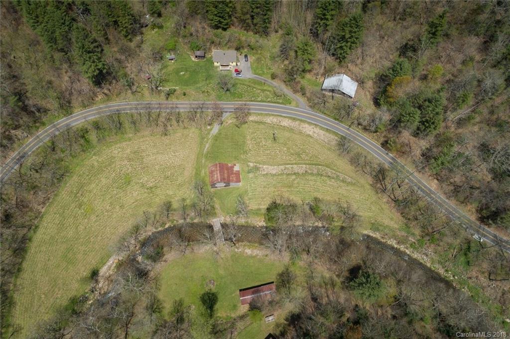 10383 Big Laurel Road Marshall, NC 28753 - Photo 3 of 32 Gallery Image 3