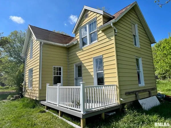 $88,500 | 10103 West Powder Mill Road, Edwards, IL 61528
