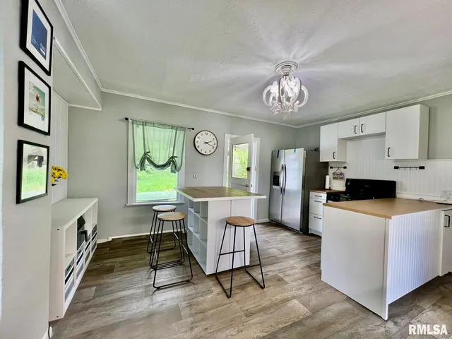 $89,900 | 10103 West Powder Mill Road, Edwards, IL 61528