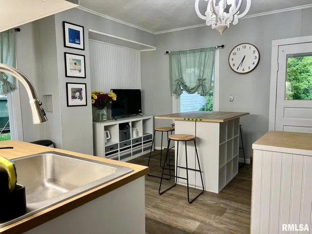 $89,900 | 10103 West Powder Mill Road, Edwards, IL 61528