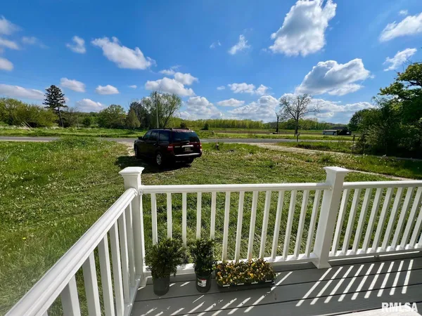 $87,000 | 10103 West Powder Mill Road, Edwards, IL 61528