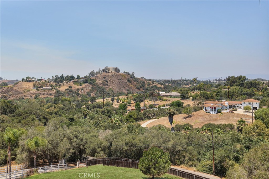 1303 Sycamore Heights Fallbrook, CA 92028 - Photo 20 of 61
