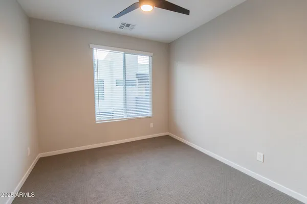 $2,695 | 901 South Smith Road, Unit 1017, Tempe, AZ 85281