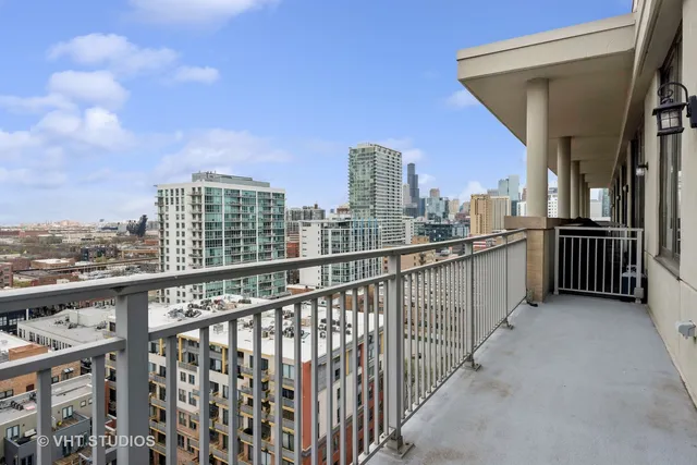 $475,000 | 212 East Cullerton Street, Unit PH06, Chicago, IL 60616