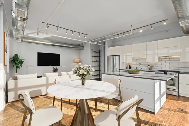 $475,000 | 212 East Cullerton Street, Unit PH06, Chicago, IL 60616