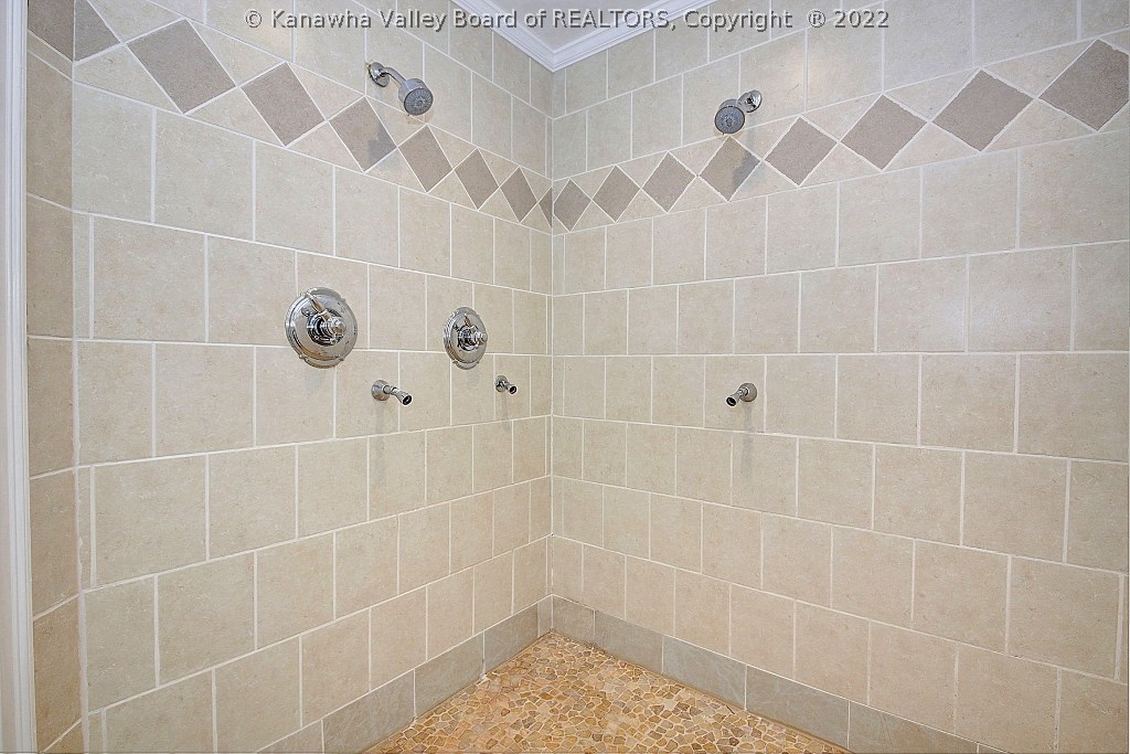 8 Observatory Road Charleston, WV 25314 - Photo 23 of 30 Gallery Image 23