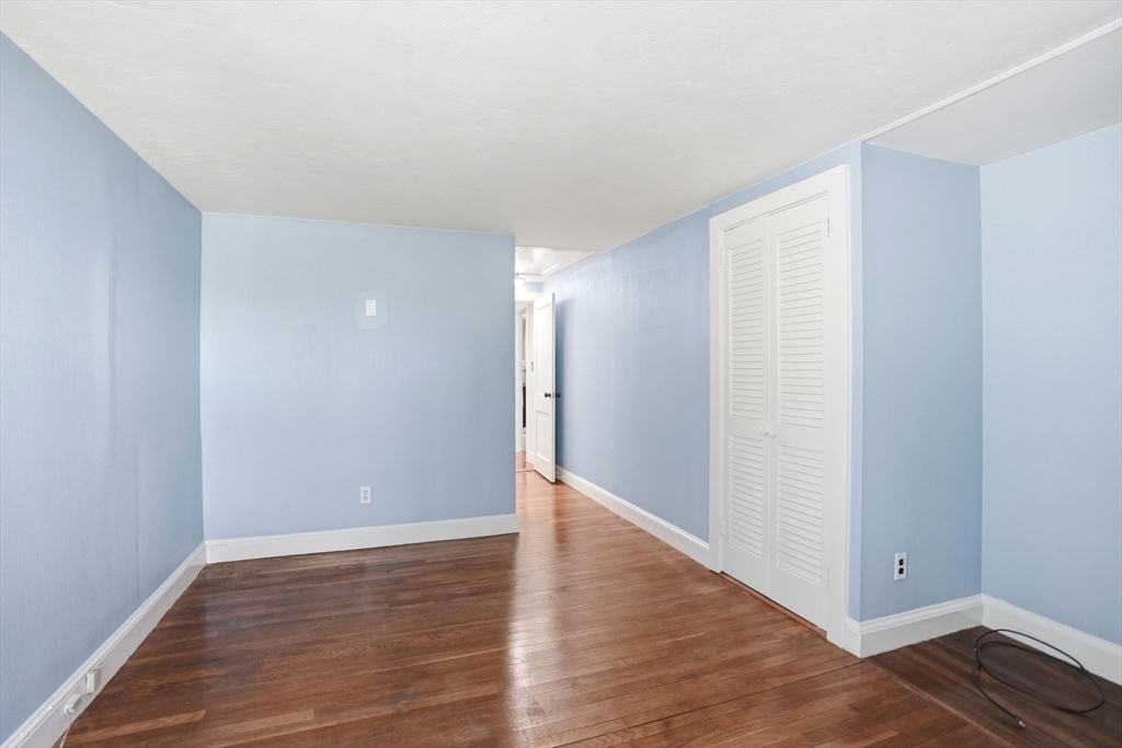 512 Spring Street Marshfield, MA 02050 - Photo 18 of 34